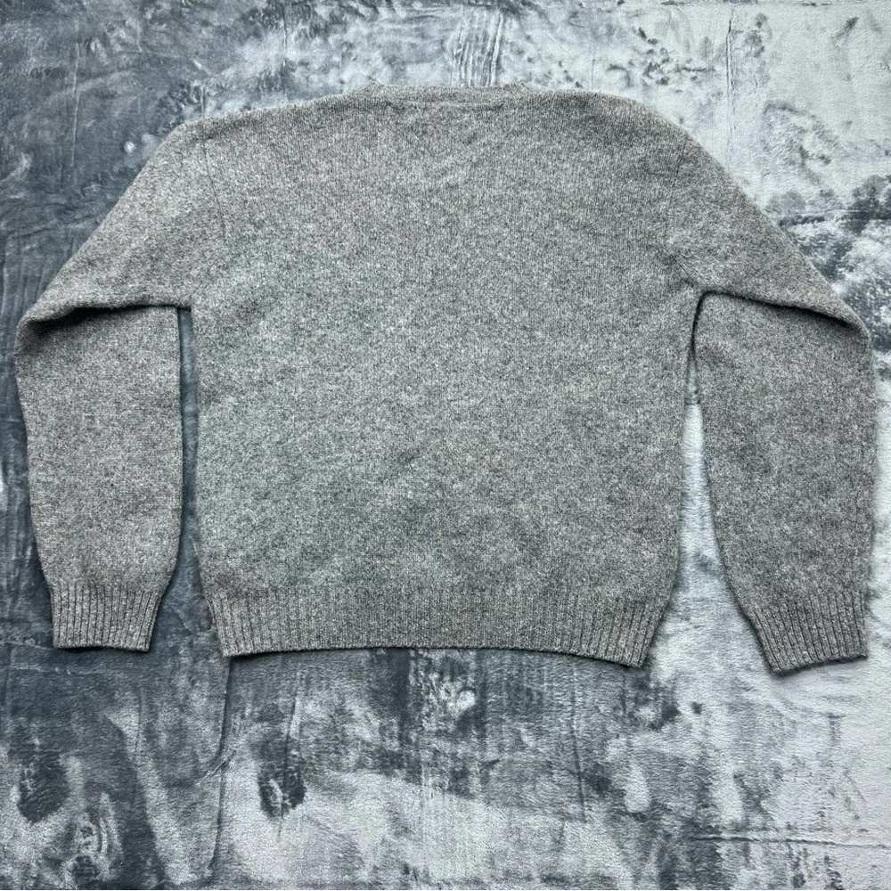 VTG Tommy Hilfiger 100% Shetland Wool V‎ Neck Sweater Men’s XL Grey Crest